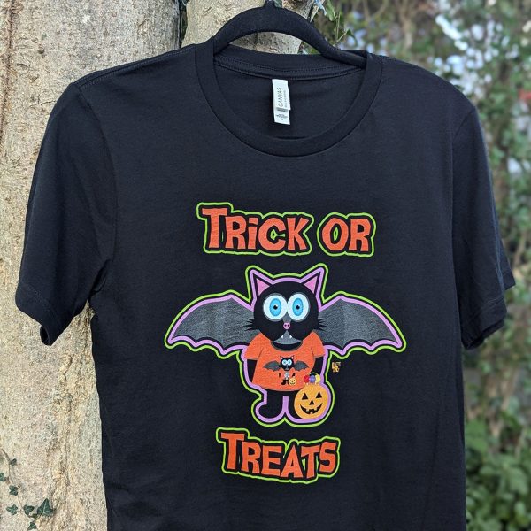 TRICK OR TREATS  Halloween Bat Cat Unisex T-Shirt Cheap